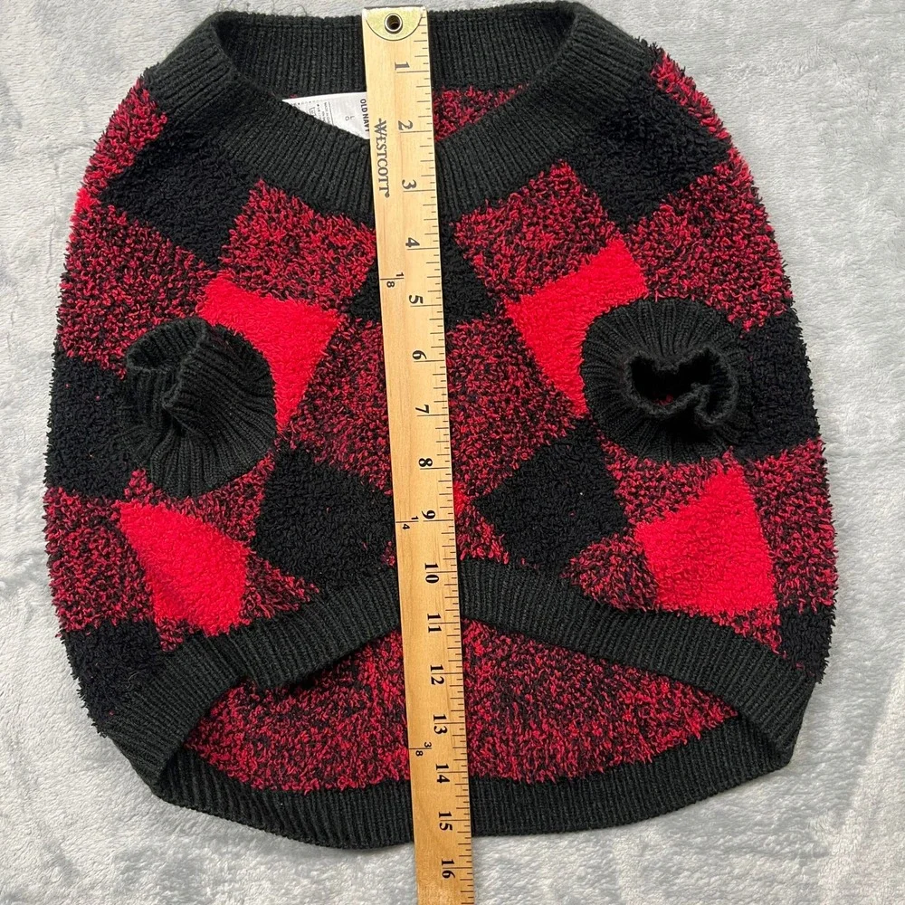 Old Navy Pet Sweater Large Red Black Buffalo Plaid Popcorn Knit Leash Hole‎